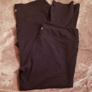 Black and light blue workout leggings